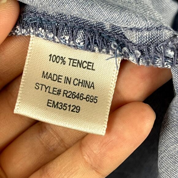 Bella Dahl Leopard Print Tencel Top Womens Medium Blue Button Down 3/4 Sleeve - Picture 9 of 16